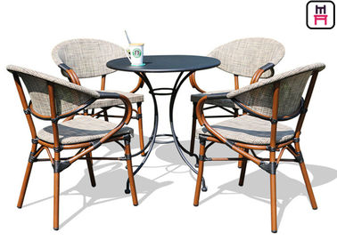 acheter Rond de meubles de patio d'arrière-cour/table de salle à manger extérieure de place avec des chaises de jardin de Textoline online manufacture