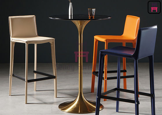 acheter Chaise de restaurant en bois massif avec un design ergonomique aux couleurs de noyer et d'érable online manufacture