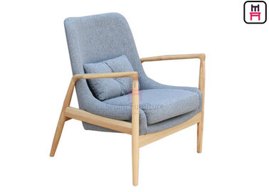 Type moderne nordique de restaurant en bois de chêne de chaise bleue de sofa 66 * 69 * 84 cm