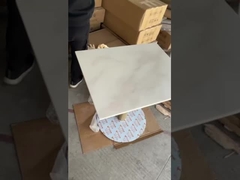 Tableau de marbre de Marmo Calacatta avec la base balayée d'acier inoxydable d'or pour le restaurant/hôtel