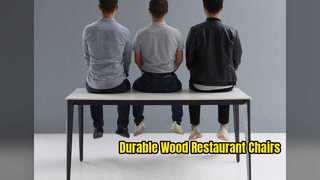 Chaises de restaurant en bois durable Confort et style